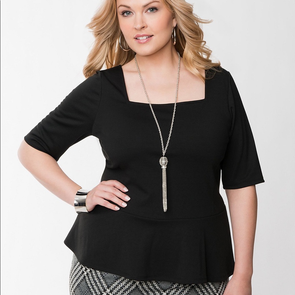 Lane Bryant black peplum top 14/16